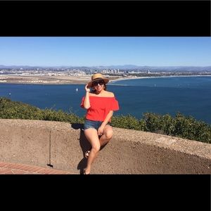 Meet your Posher, Annette